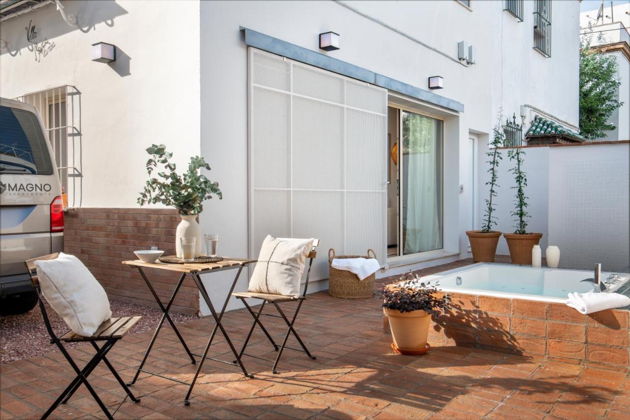 Magno Apartments Robles With Jacuzzi And Private Parking Sevilha Exterior foto